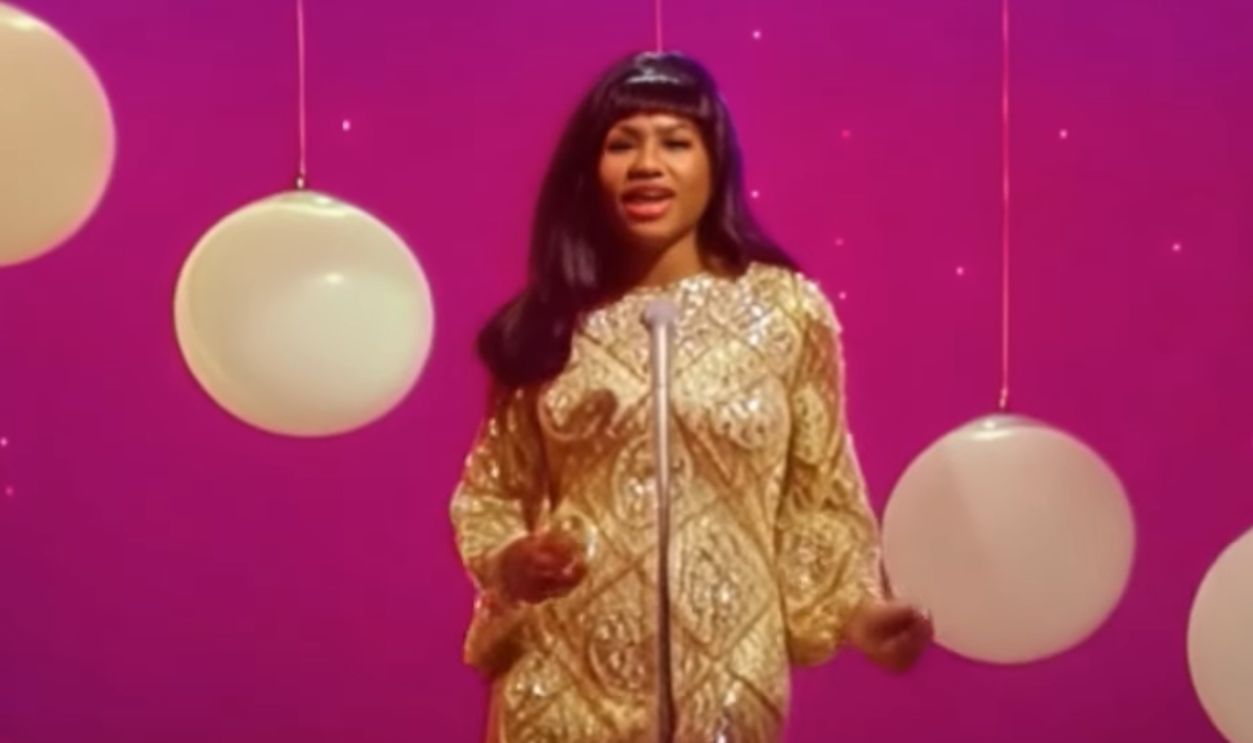 Screenshot from Respect (1967)