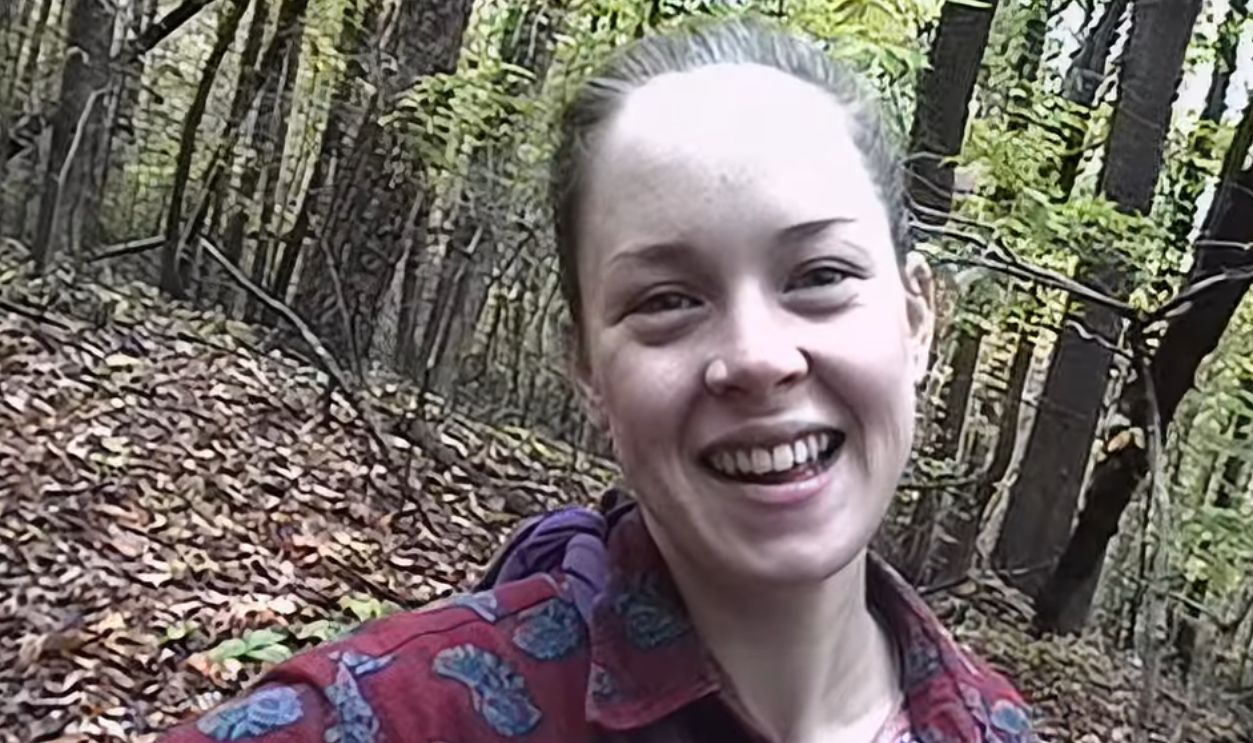 Screenshot from The Blair Witch Project (1999)