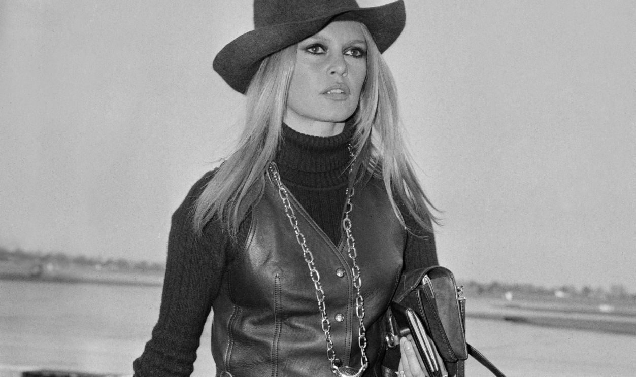 945520130 Brigitte Bardot