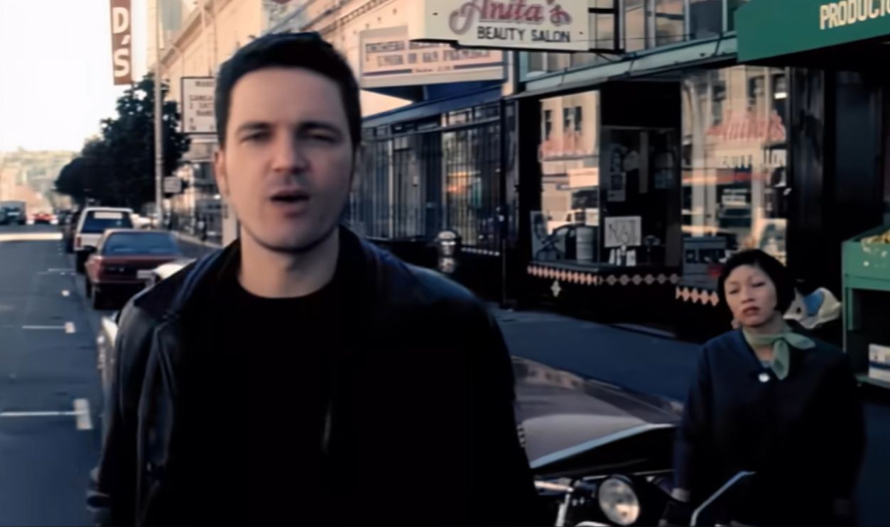 Screenshot from Semi-Charmed Life (1997)
