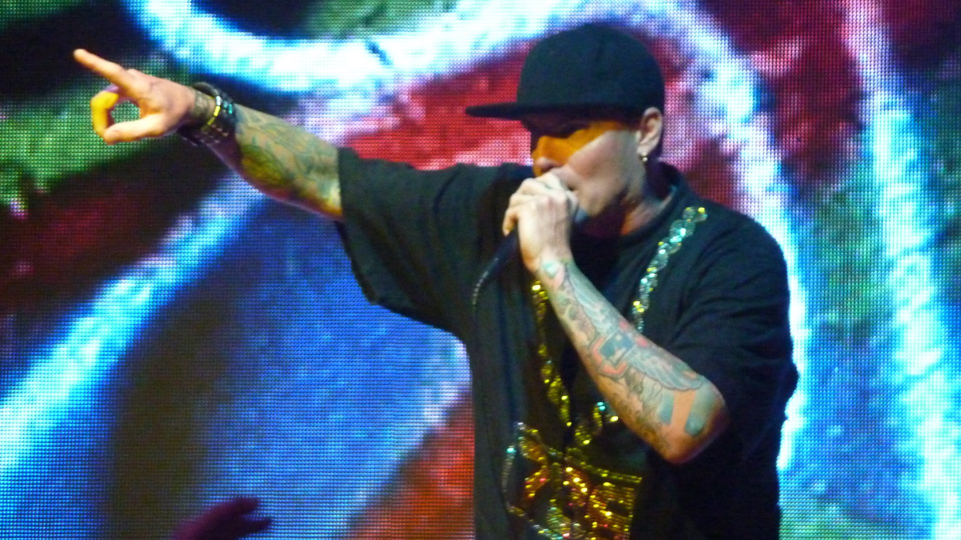 File:Vanilla Ice concert (4743161178).jpg