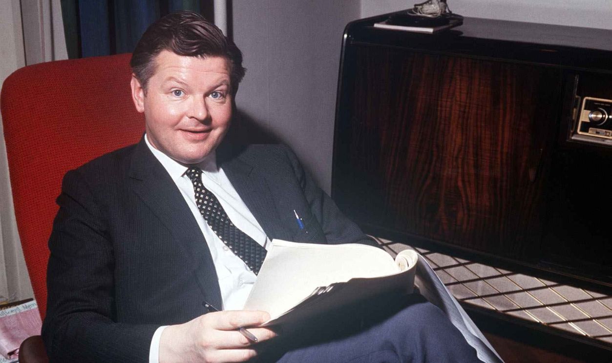 Benny Hill 1450907533