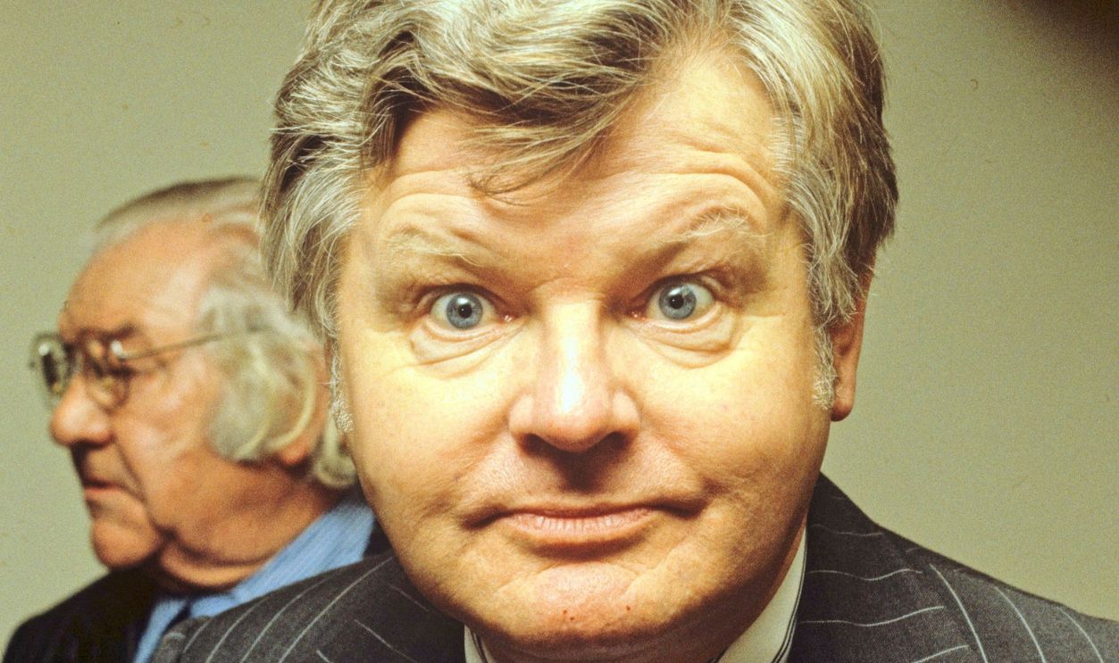 Benny Hill 2172822609