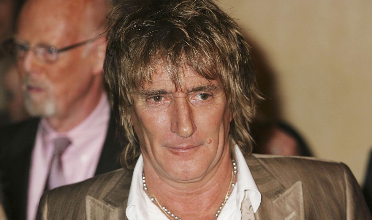Rod Stewart arrives at the 13th Annual Race to Erase MS
