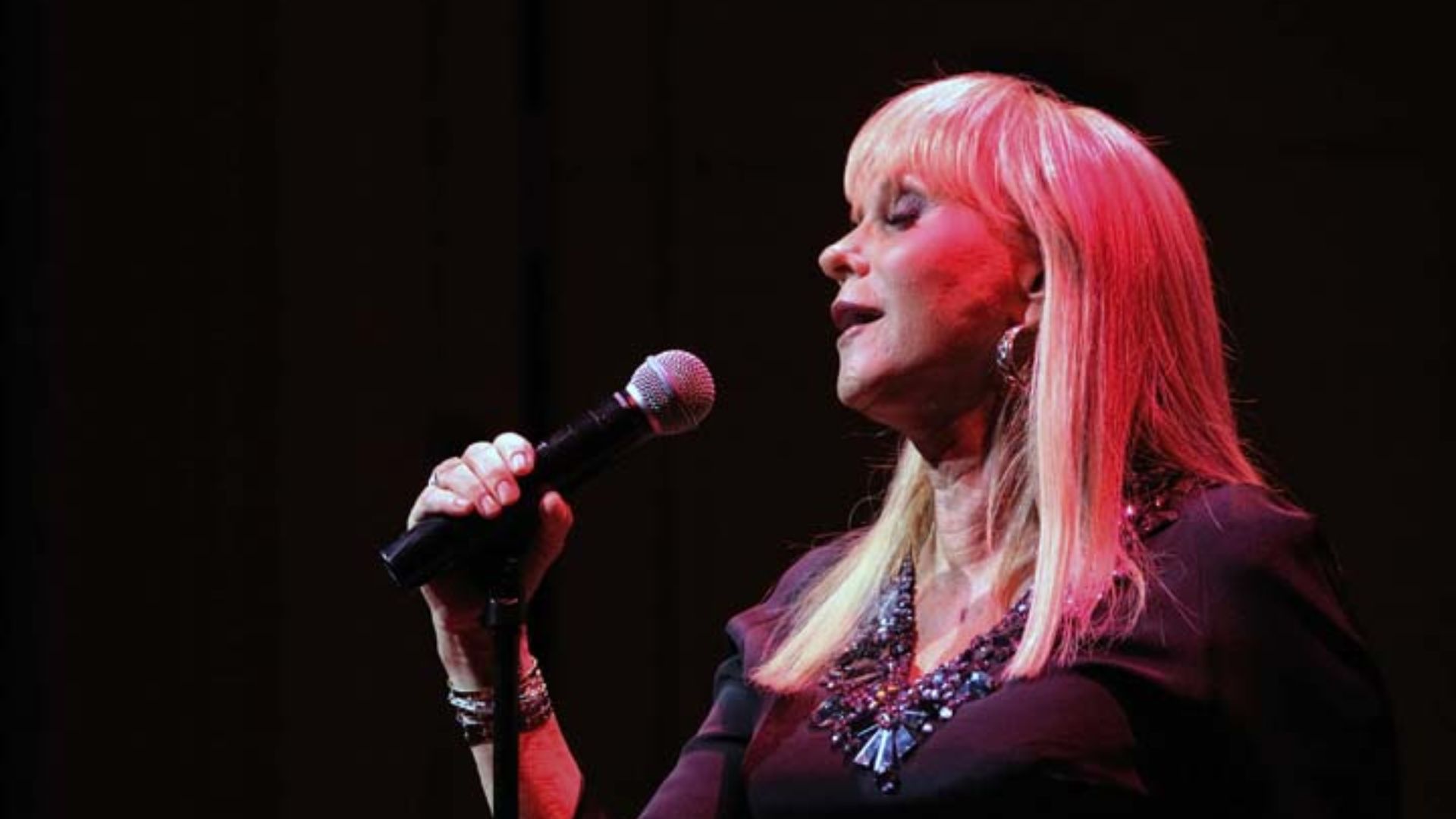 American singer-songwriter Jackie DeShannon performing at the ASCAP Foundation’s “We Write The Songs” concert at the Libary of Congress, Washington DC, May 10, 2011.
