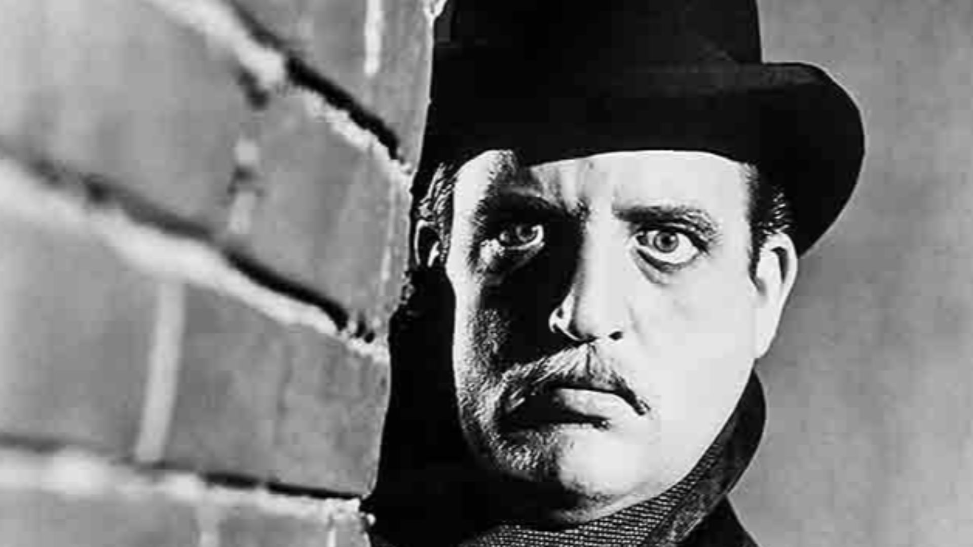 Laird Cregar in the American horror film The Lodger (1944).