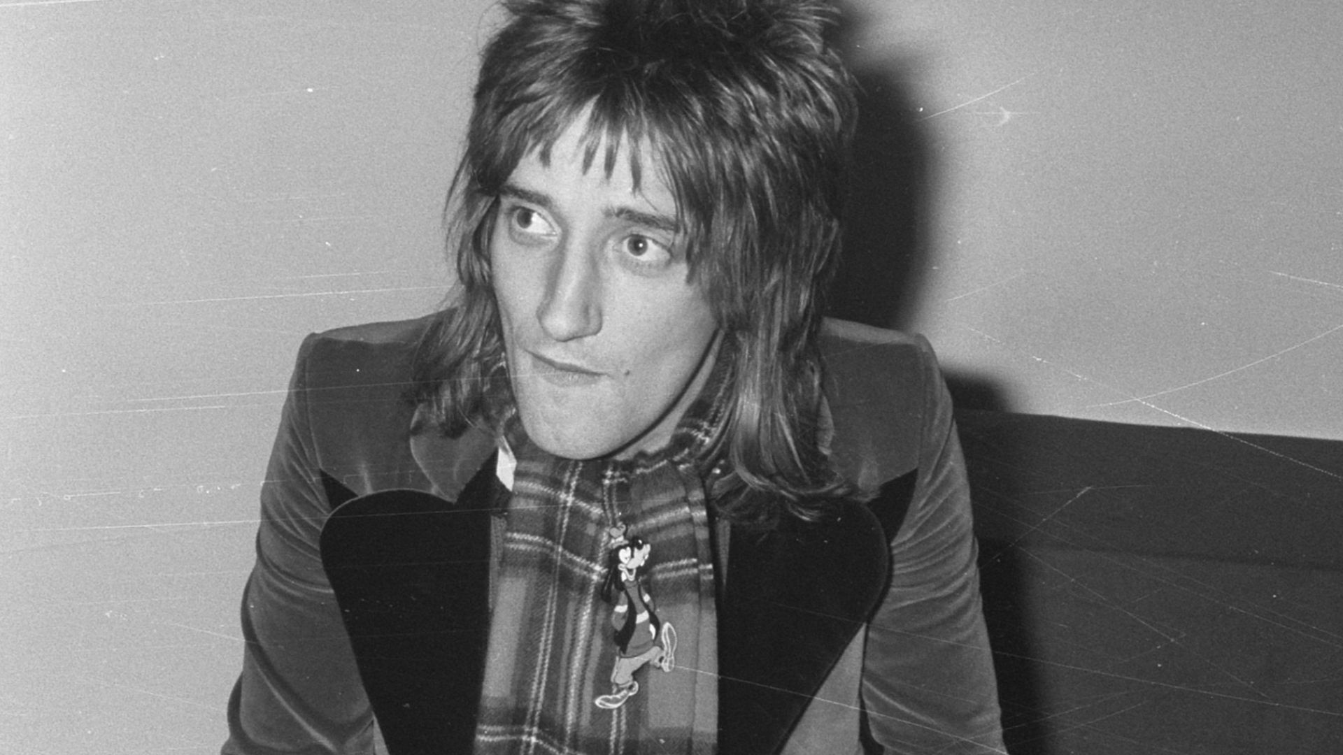 Collectie / Archief : Fotocollectie Anefo
Reportage / Serie : [ onbekend ]
Beschrijving : Popsinger Rod Stewart krijgt gouden LPs, Edison en Oscar in Hilton Amsterdam, Rod Stewart , kop
Datum : 5 november 1971
Locatie : Amsterdam, Noord-Holland
Trefwoorde