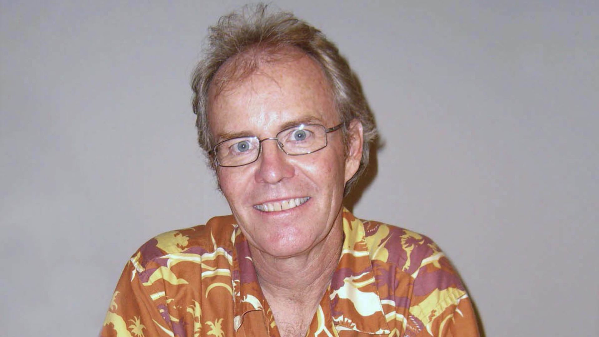 Actor Mike Lookinland at the Big Apple Convention in Manhattan, October 1, 2010.
Photo by Luigi Novi. This photo may be used, modified and published for any purpose, only if a easily visible credit to the photographer is placed near the photo in each inst