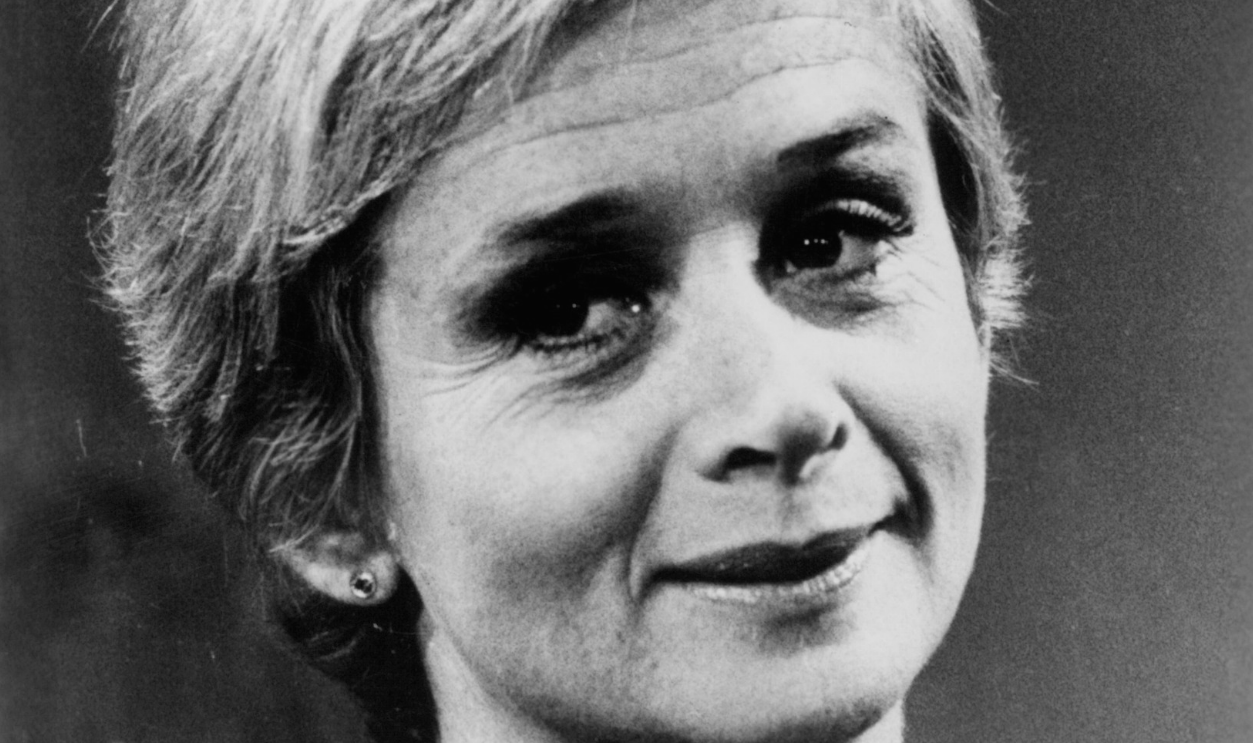  Barbara Barrie