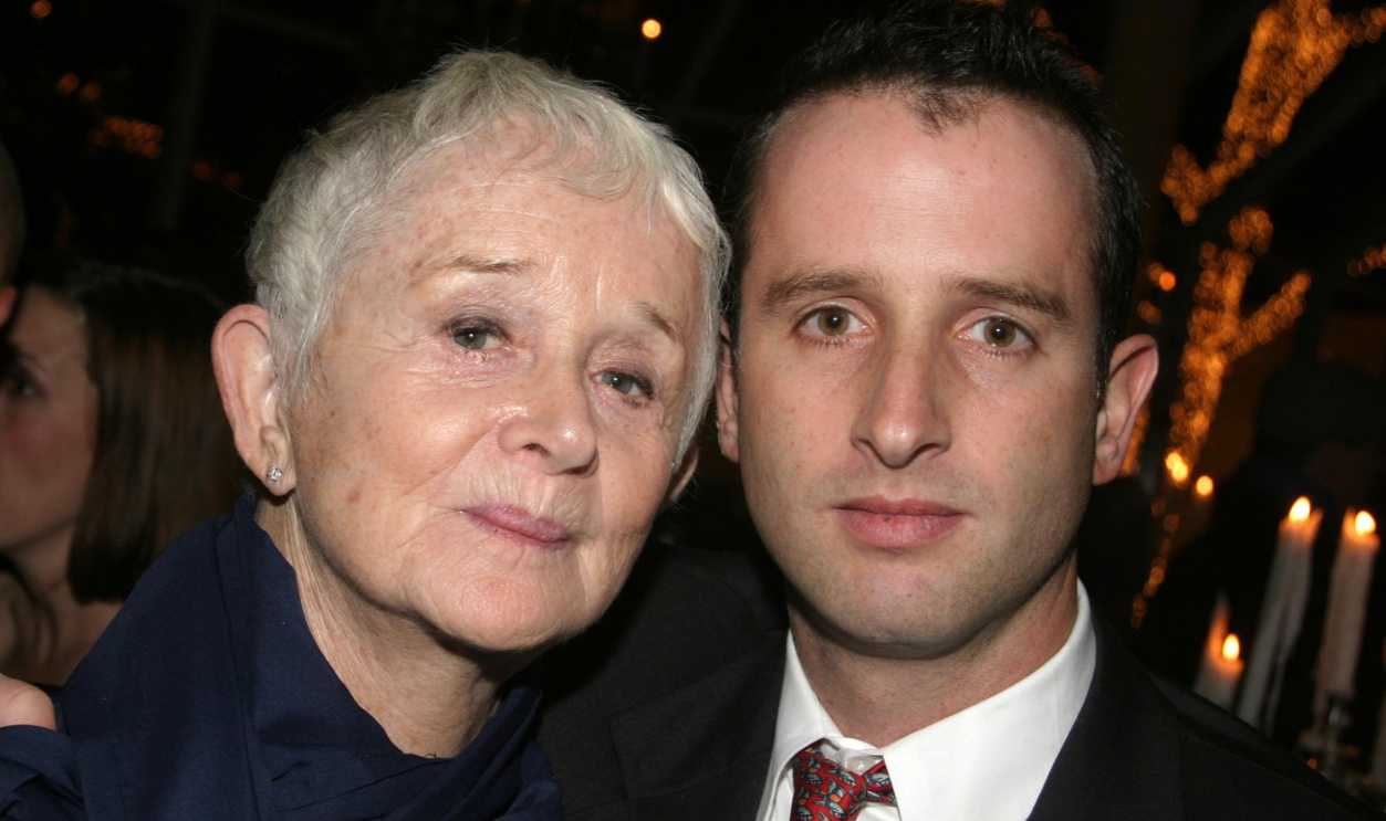 Opening Night of Night, Mother on Broadway