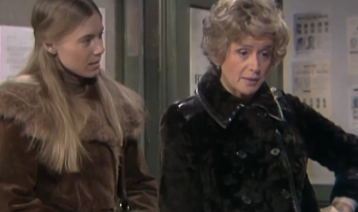Screenshot from Barney Miller, ABC (1975–1982), Modified