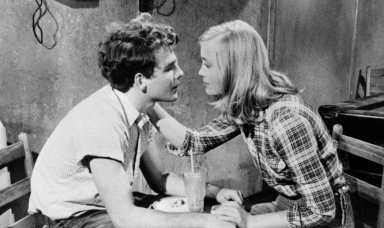 Timothy Bottoms is proposed to by Cybill Shepherd in a scene from the film 'The Last Picture Show', 1971. 