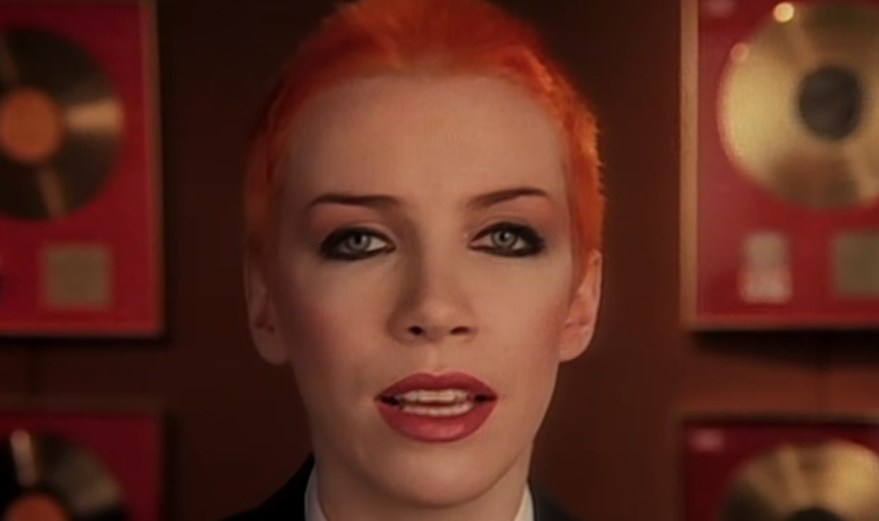 Screenshot from Sweet Dreams (Are Made of This), RCA Records (1983)