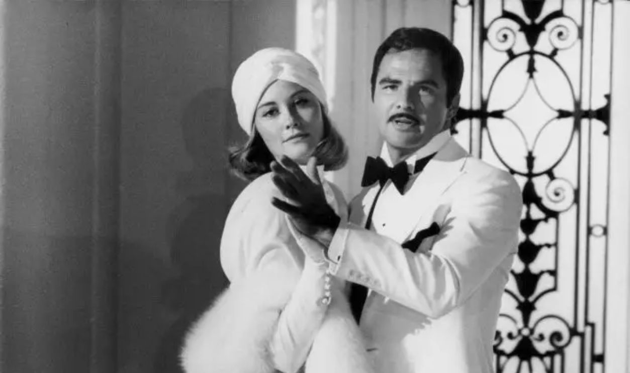 Actors Burt Reynolds and Cybill Shepherd on the set of the movie 'At Long Last Love', 1975.