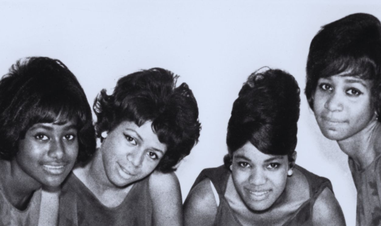 CHICAGO - CIRCA 1964: The Chicago based girl group The Gems poses for a portrait circa 1964 in Chicago, Illinois. A teenage Minnie Riperton (second from left) would later come to fame as lead singer of Rotary Connection and as a solo artist.