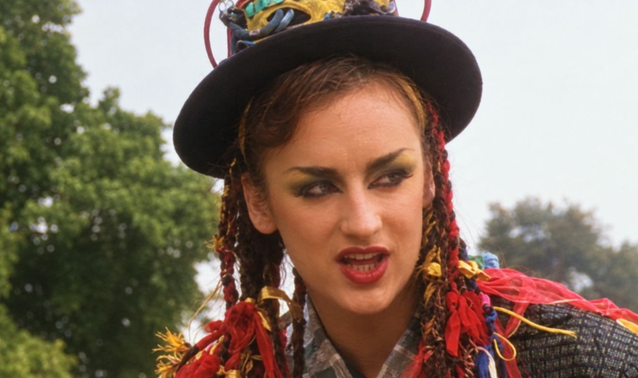 Screenshot from Karma Chameleon, Virgin Records (1983)