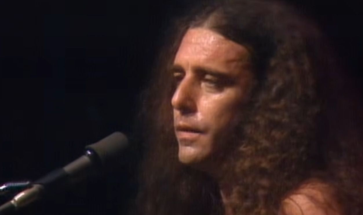 Screenshot from Offenbach Live in Sherbrooke, Spectra Scène Ltée  (1981)