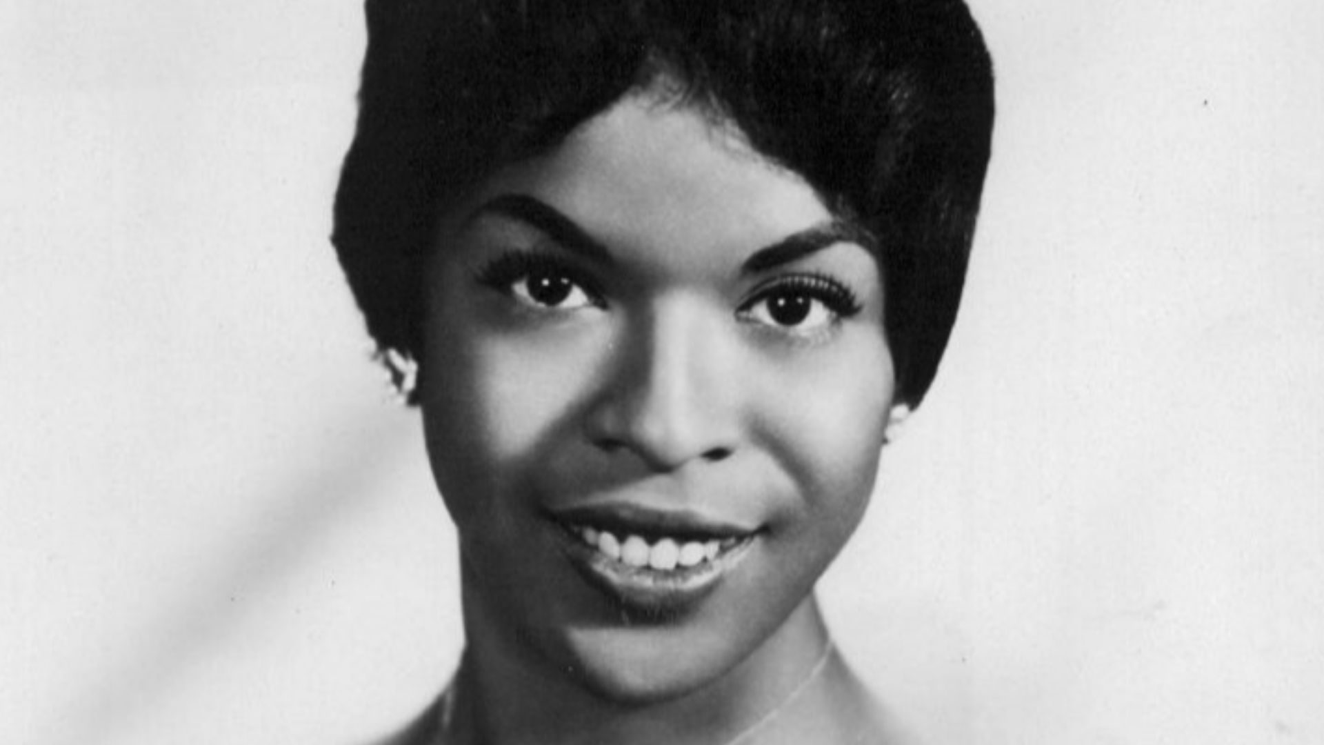 Photo of singer-actress Della Reese.