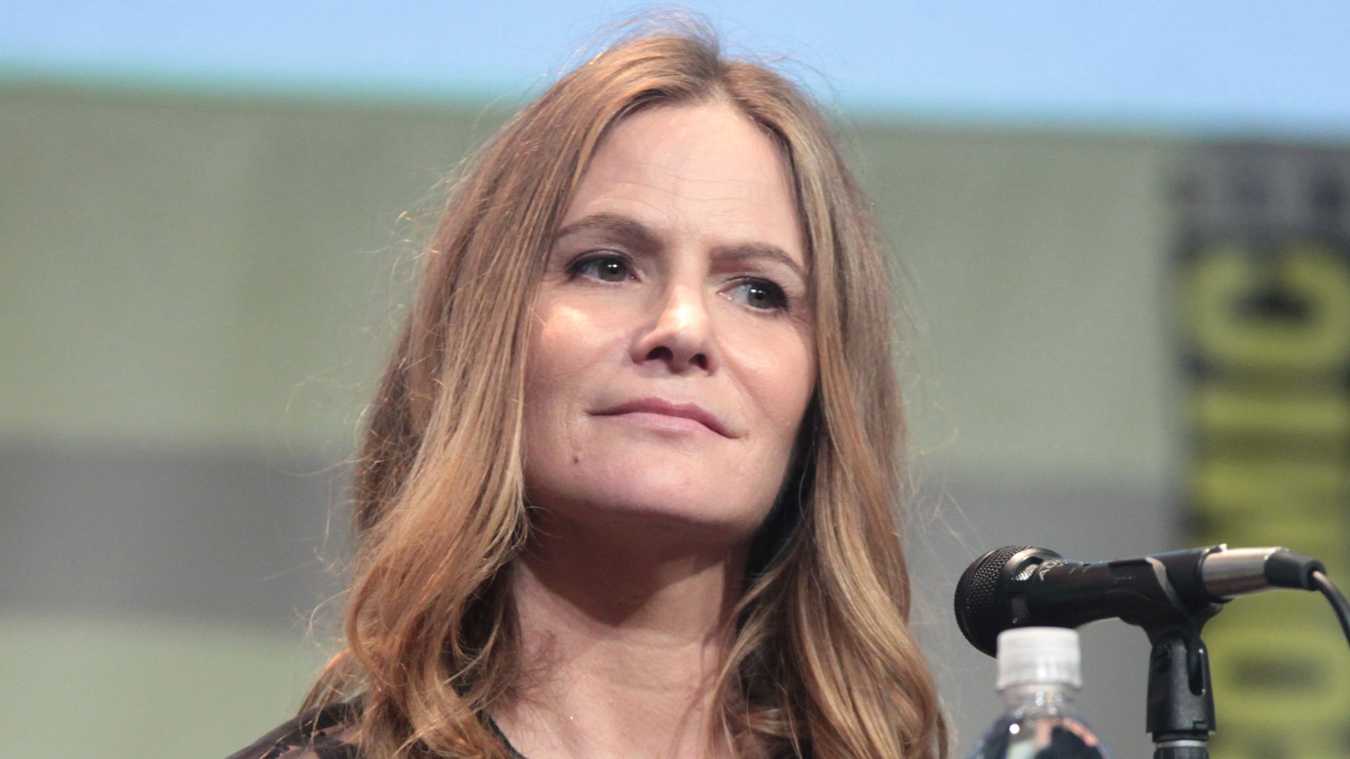 Jennifer Jason Leigh speaking at the 2015 San Diego Comic Con International, for