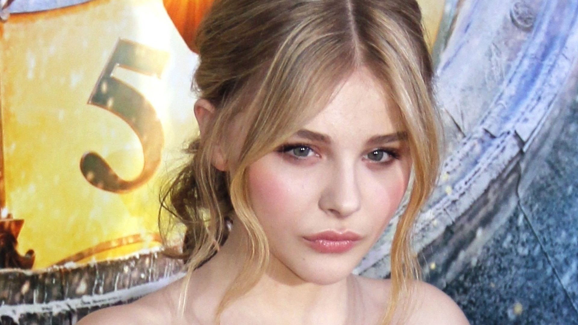Crop of File:Chloë_Moretz_2,_2011.jpg