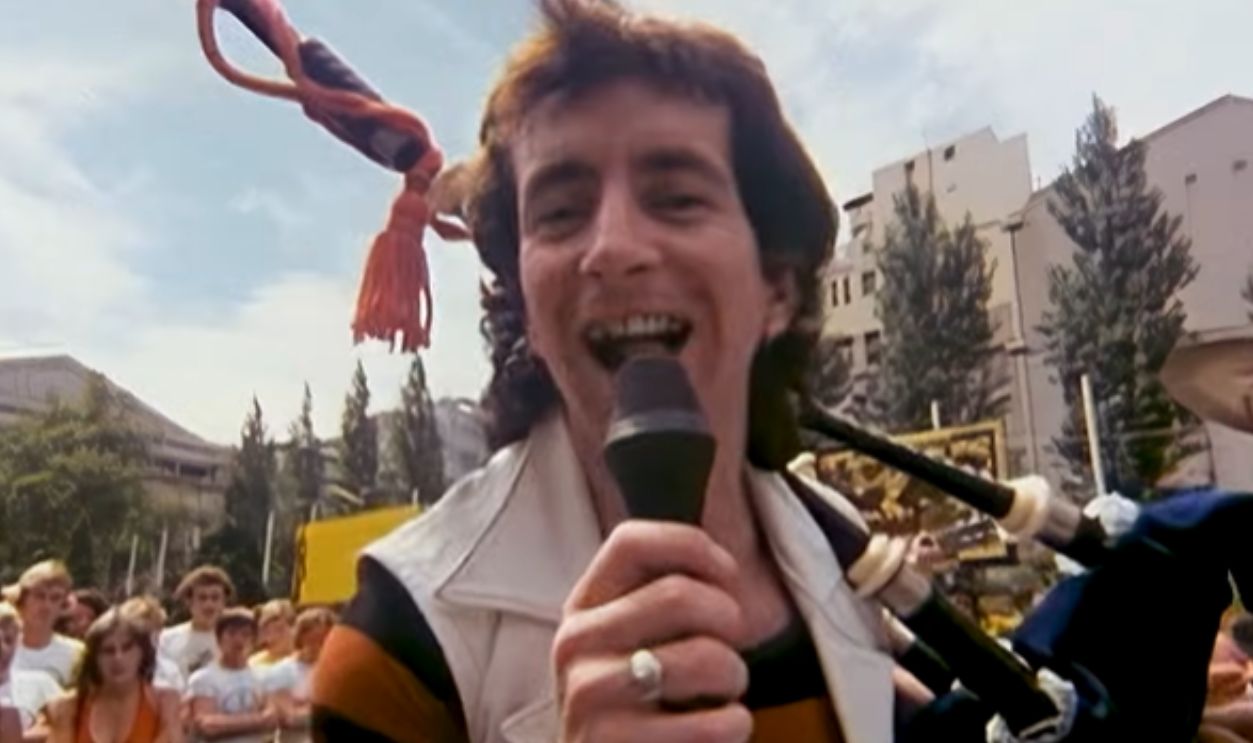 Screenshot from It's a Long Way to the Top (If You Wanna Rock 'n' Roll) (1975)