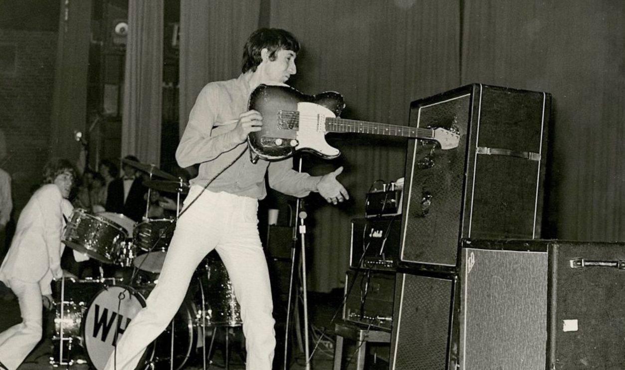 Pete Townshend Smashes Equipment