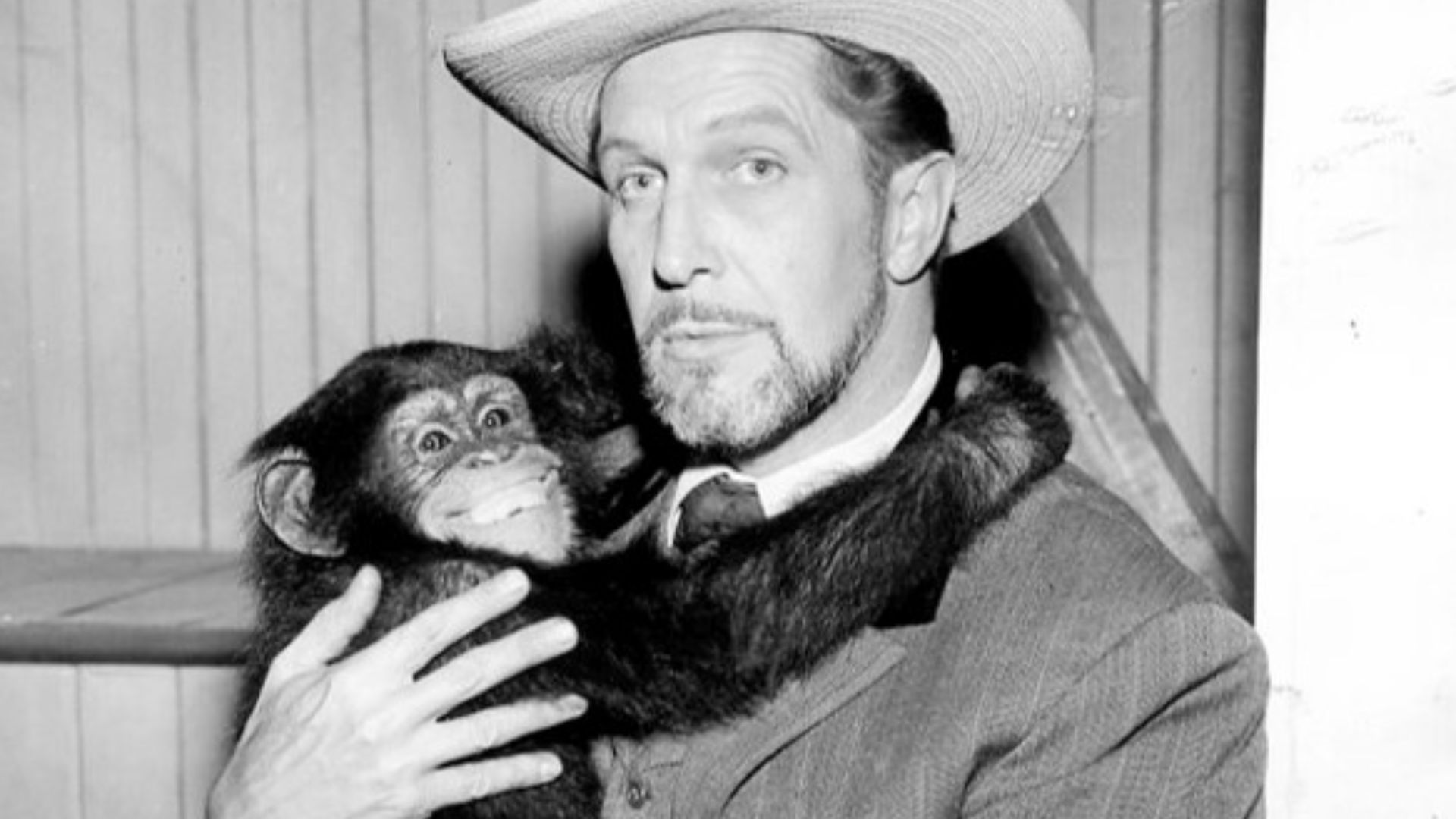 Photo of Vincent Price as a guest star on the television series Riverboat.
