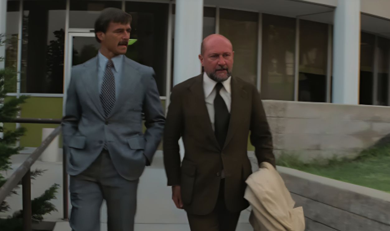 Screenshot from Halloween (1978)