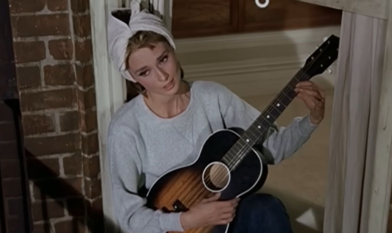 Screenshot from Breakfast at Tiffany’s (1961)