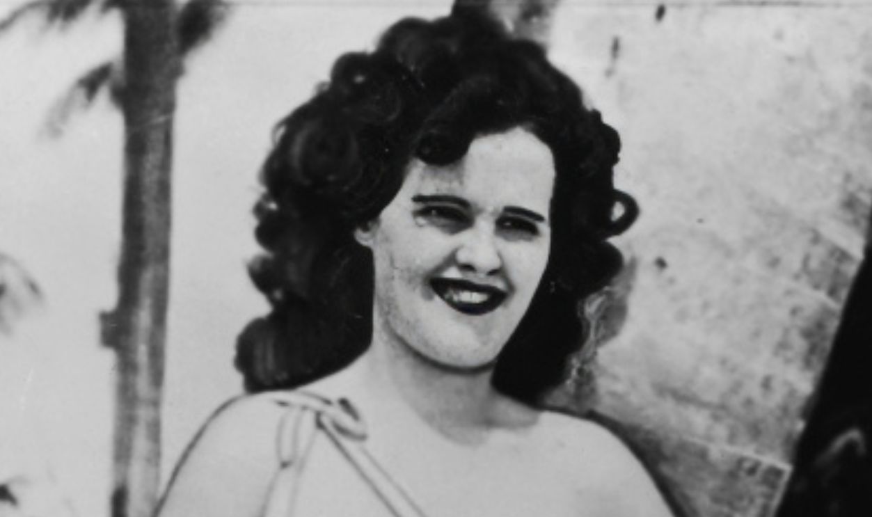 Elizabeth Short (1924 - 1947)