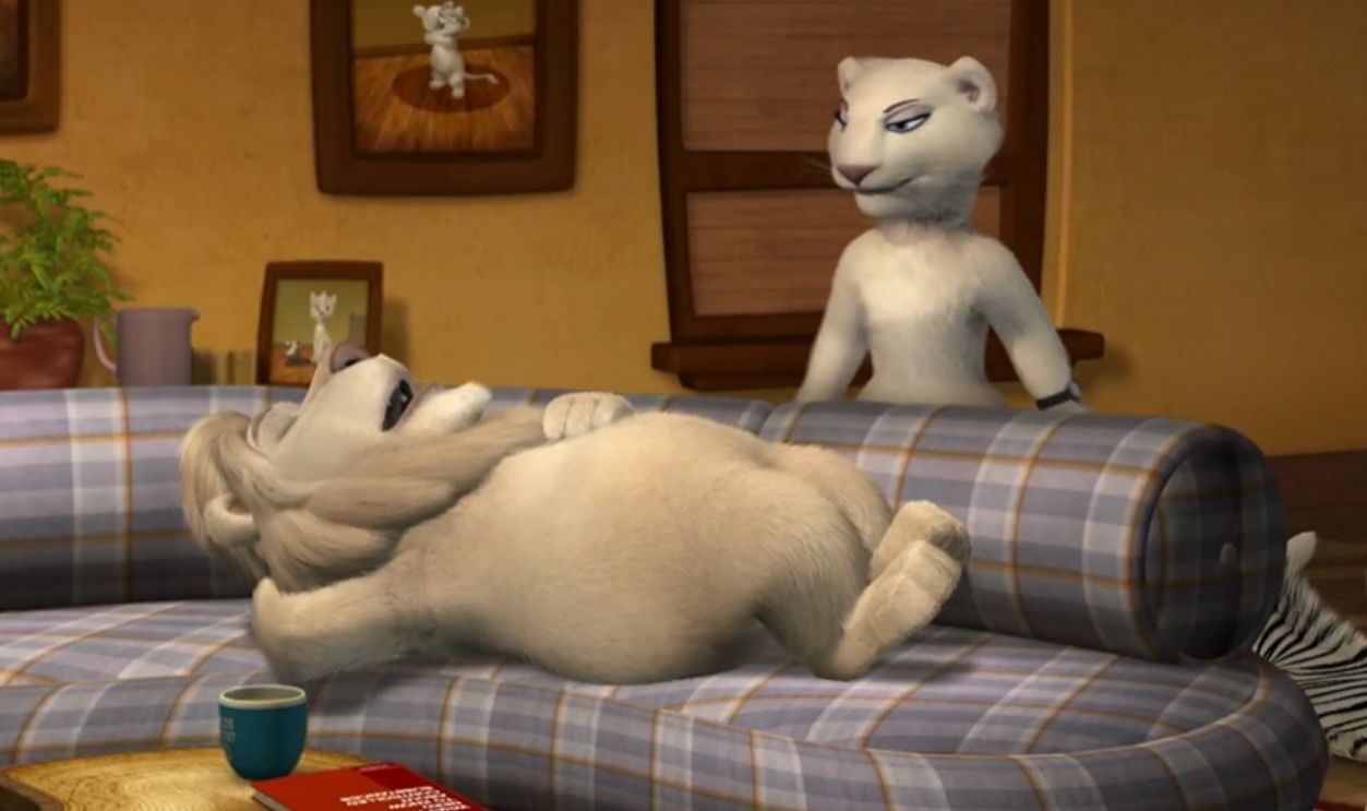 Screenshot from Father of the Pride (2004-2005)