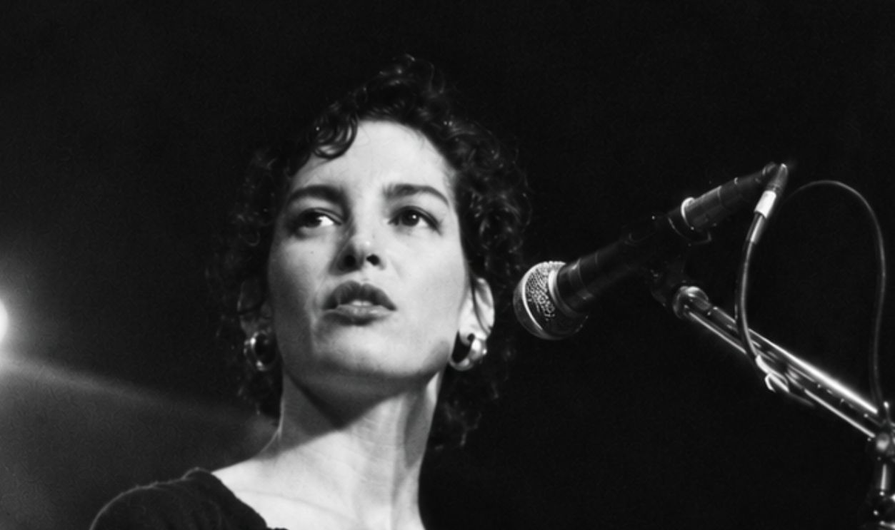 Holly Beth Vincent of Holly and the Italians performs on stage at the Golden Lion, London, United Kingdom, 1982.