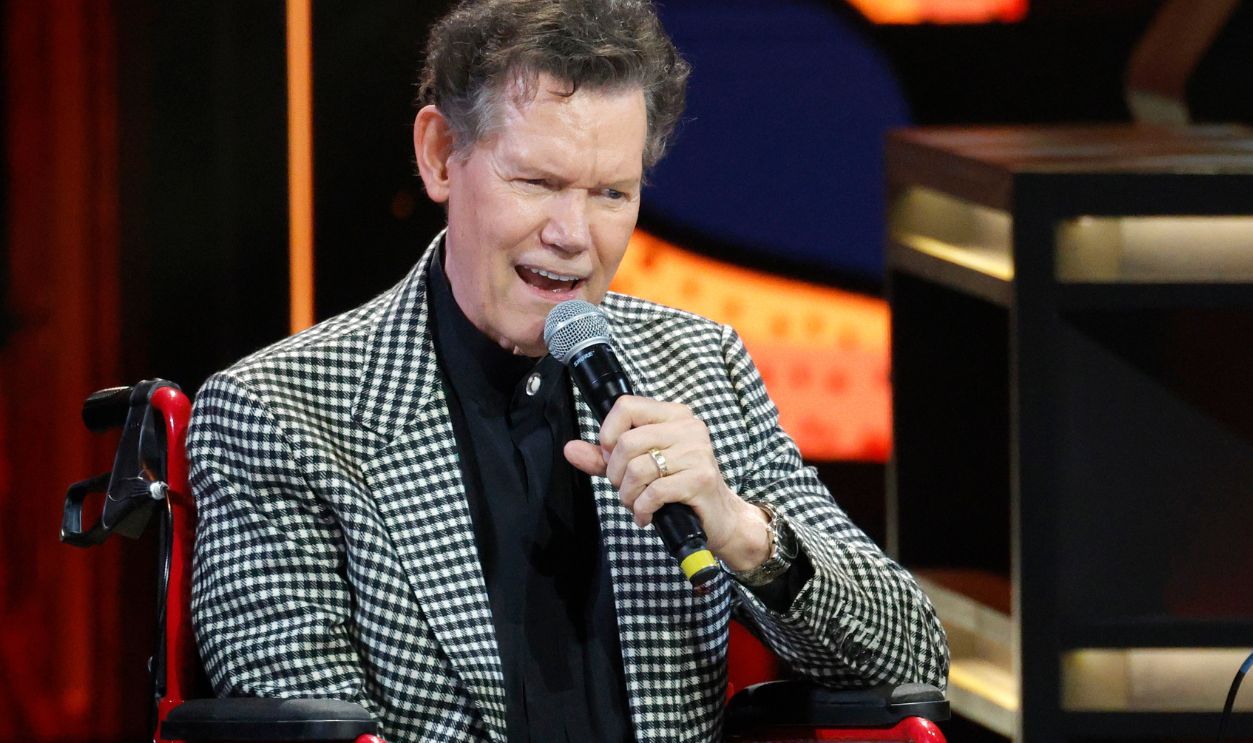 Randy Travis 2203536957
