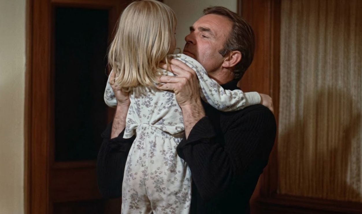 creenshot from Hide in Plain Sight, Metro-Goldwyn-Mayer (MGM) (1980)