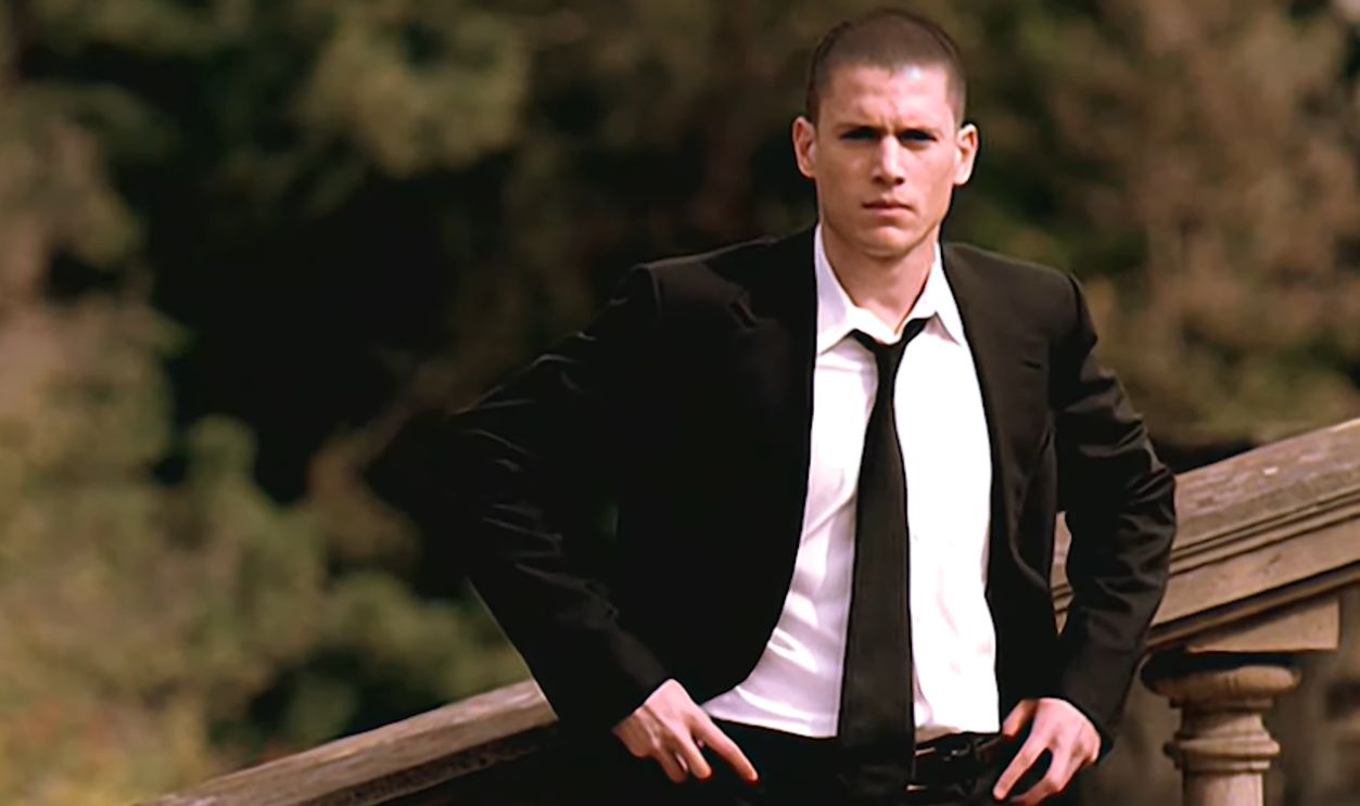 Screenshot from We Belong Together (2005)