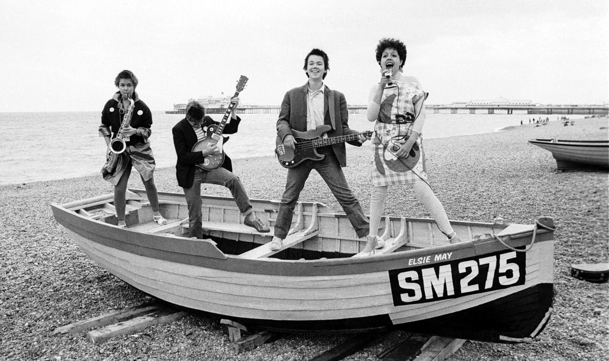  Photo of X RAY SPEX