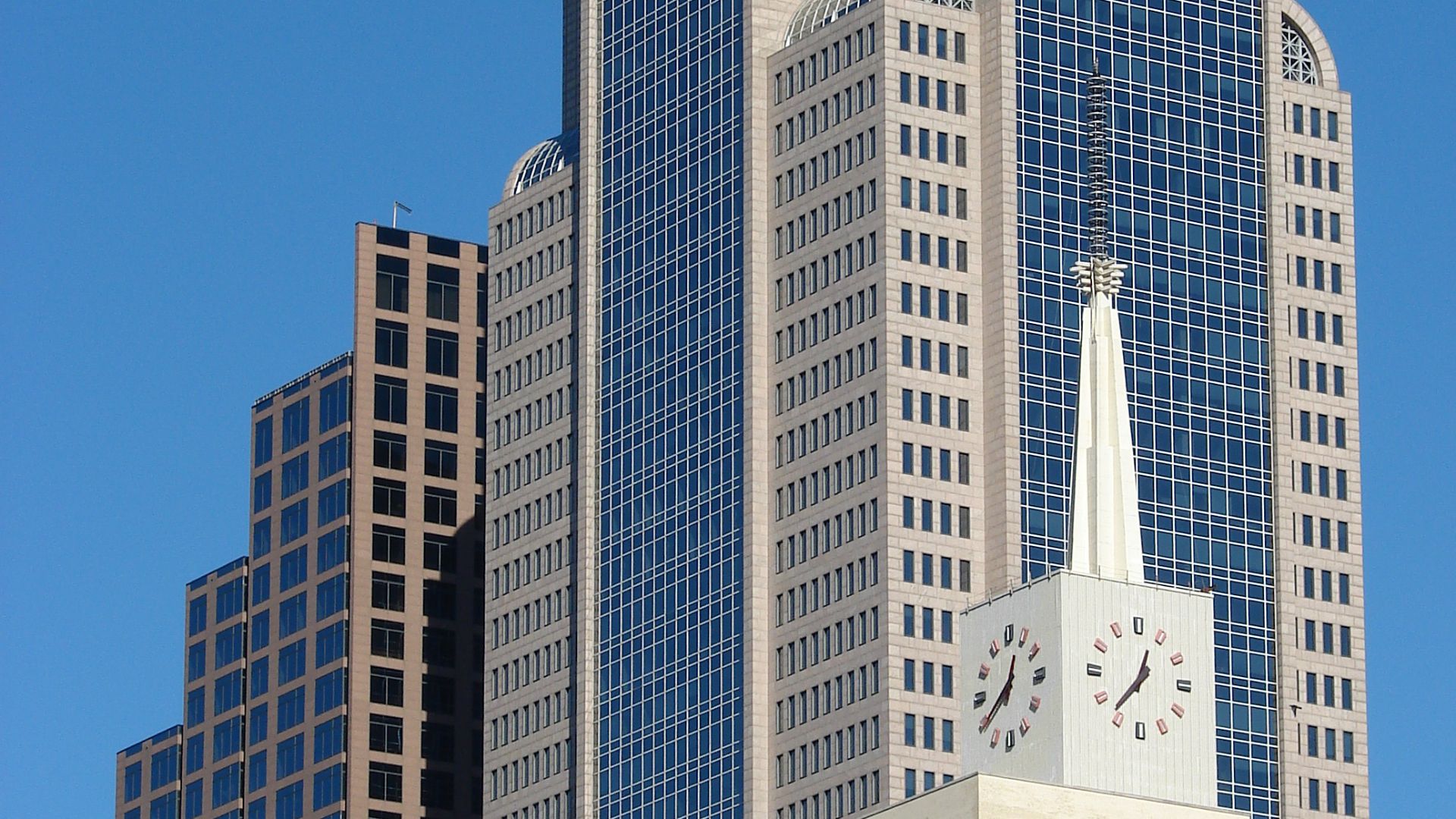 Comerica Bank Tower in downtown Dallas, Texas.