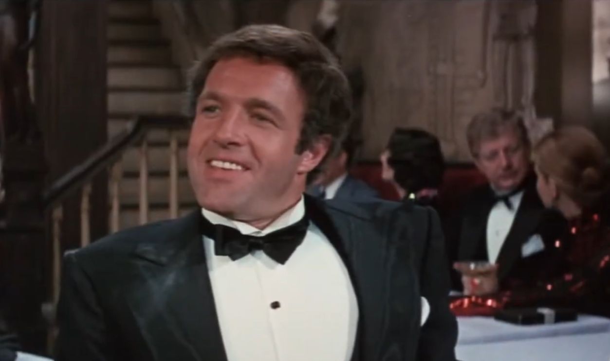 Screenshot from Funny Lady (1975)