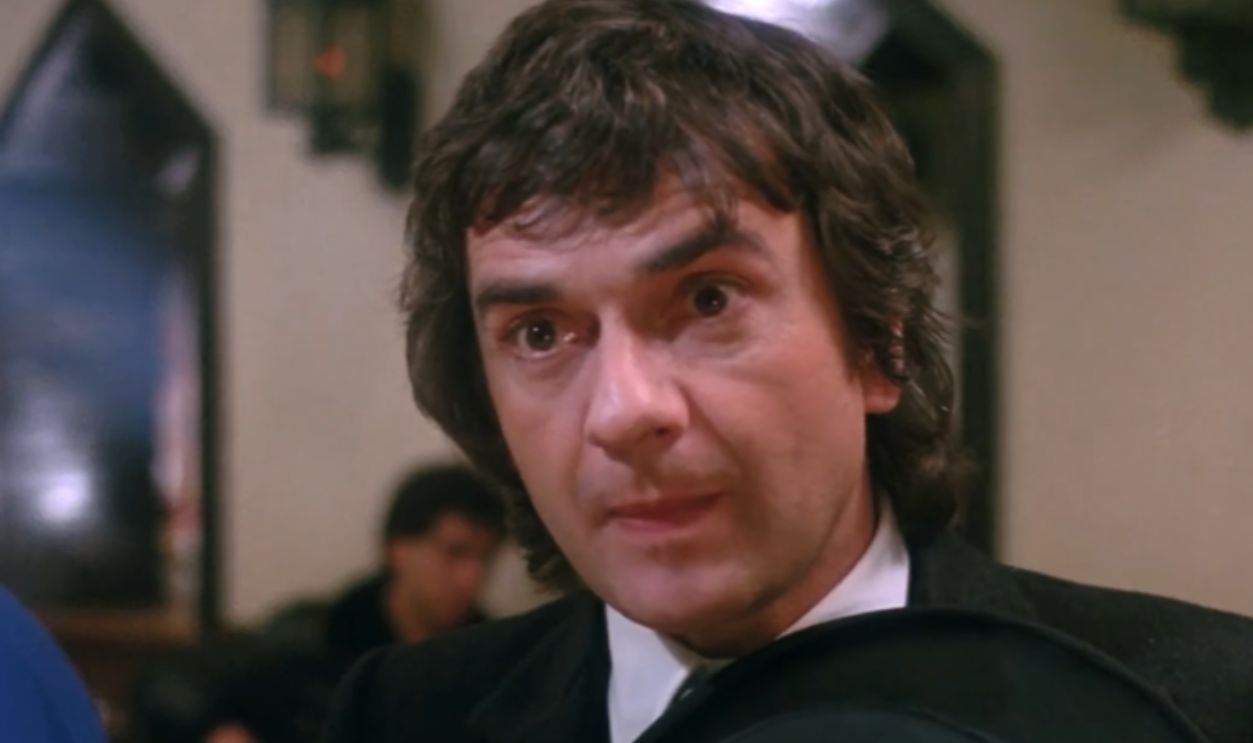 Screenshot from Arthur (1981)