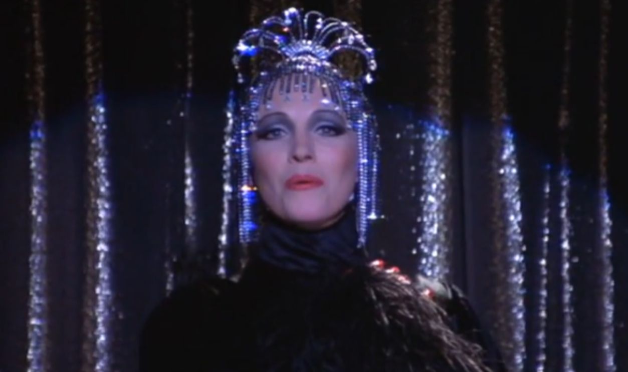 Screenshot from Victor/Victoria (1982)