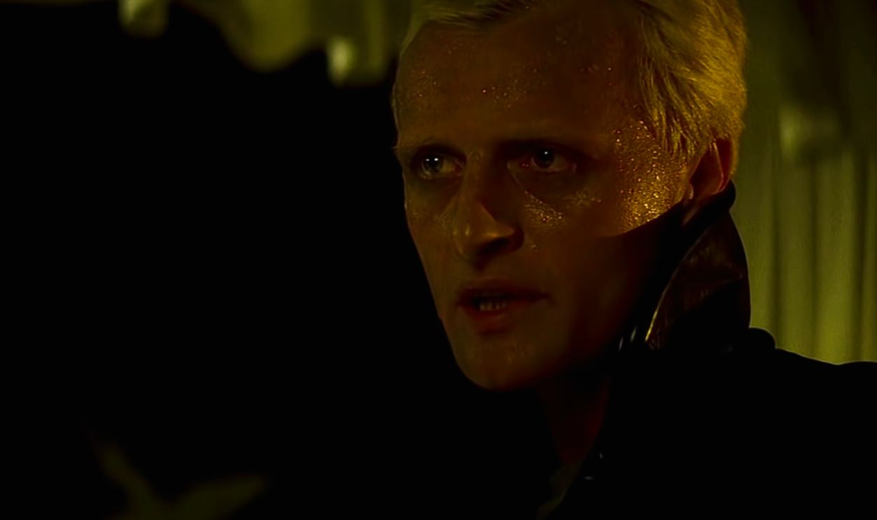 Screenshot from Blade Runner (1982)