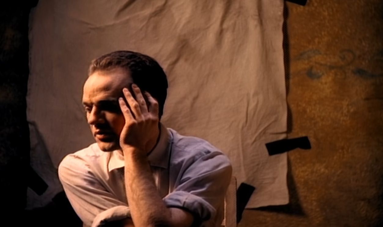Screenshot from Losing My Religion (1991)