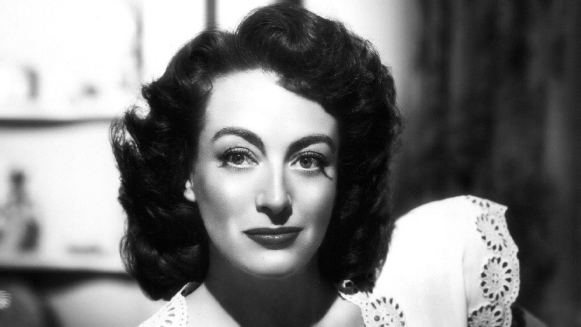Joan Crawford in a publicity photo for Humoresque (1946)