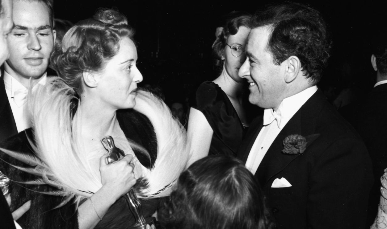 Bette Davis And William Wyler