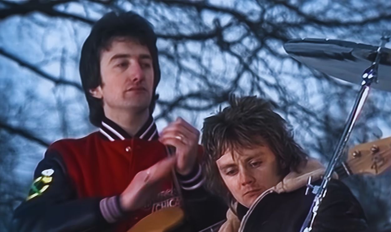Screenshot from We Will Rock You (1977)