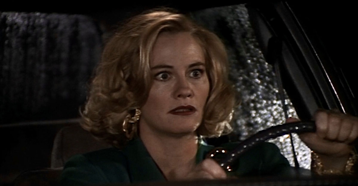Screenshot from Cybill - 'Virgin, Mother, Crone'