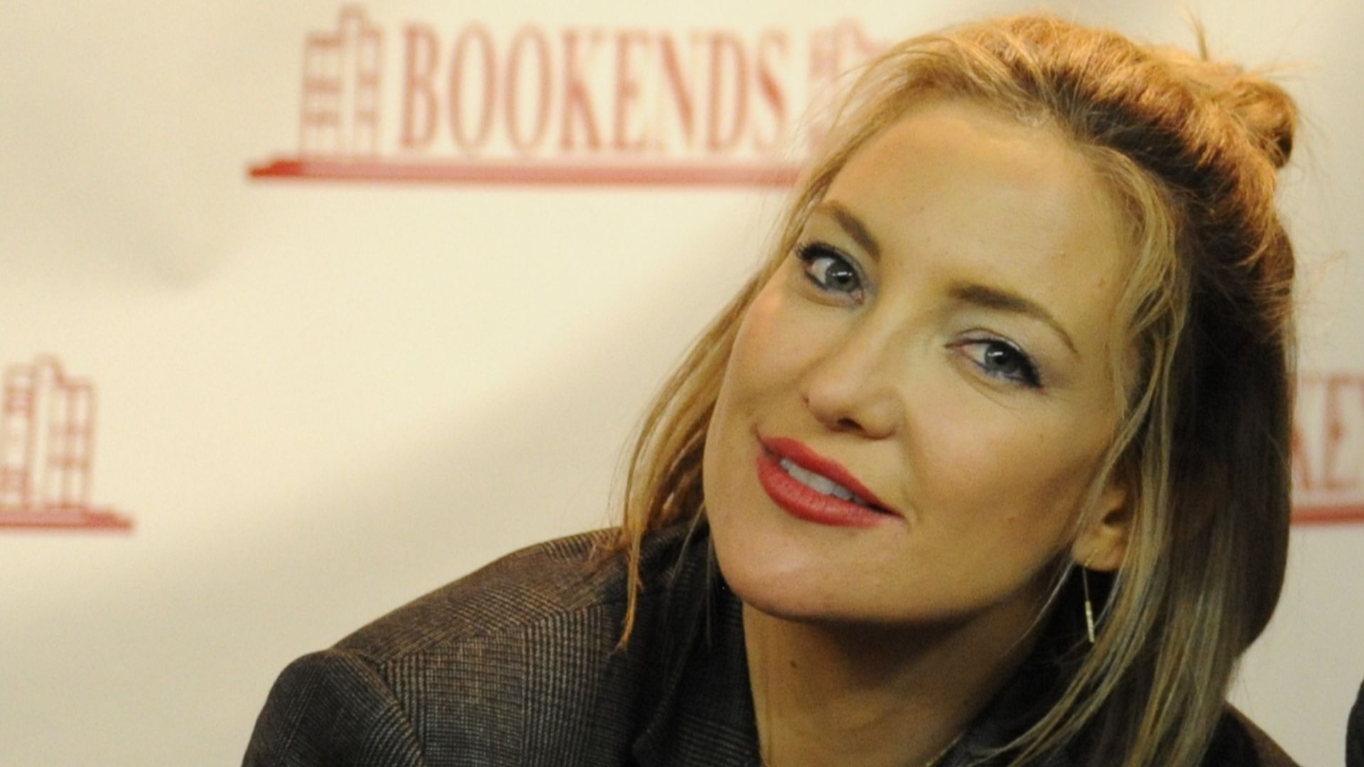 At her book signing, Bookends, Ridgewood, NJ, 2/17/2016