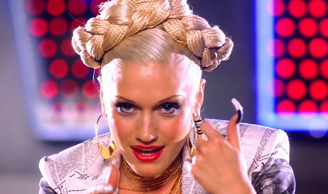 Screenshot from “South Side” (2000)