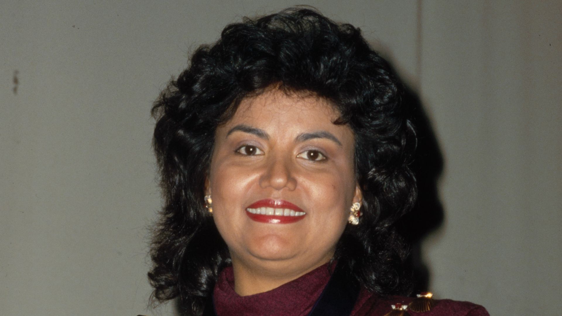 Title: [SuzAnne de Passe, Ms. Magazine Woman of the year Awards, 1986]
Creator(s): Gotfryd, Bernard, photographer
Date Created/Published: [1986]
Medium: 1 photograph : color transparency ; 35mm (slide format)
Reproduction Number: LC-DIG-gtfy-07084 (digita