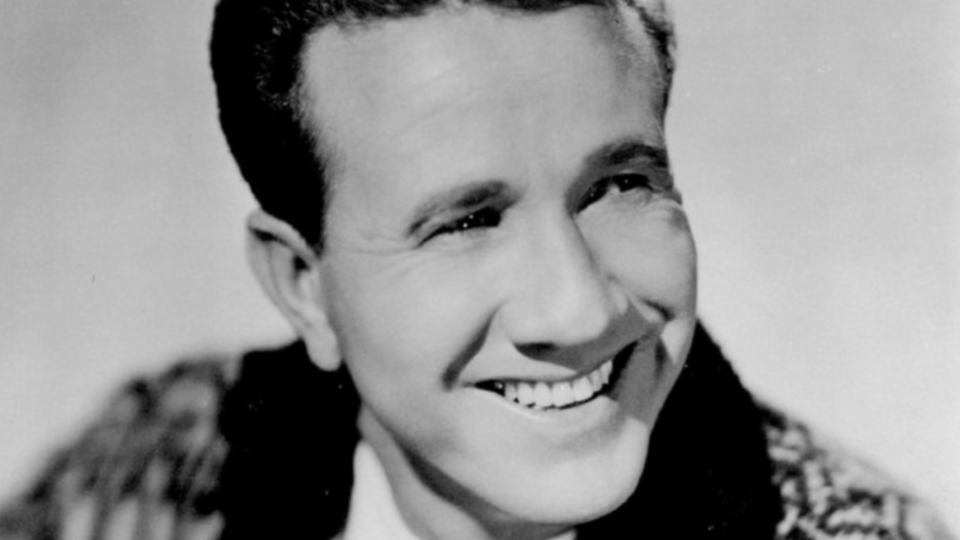 Publicity photo of singer, songwriter and musician Marty Robbins.